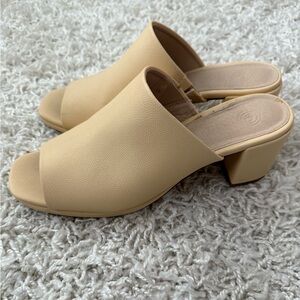 UO Cara Heeled Mule sandals